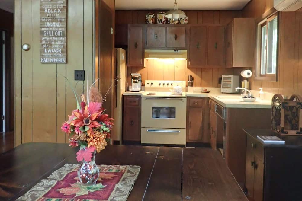 Photo of Kitchen in Lackawaxen