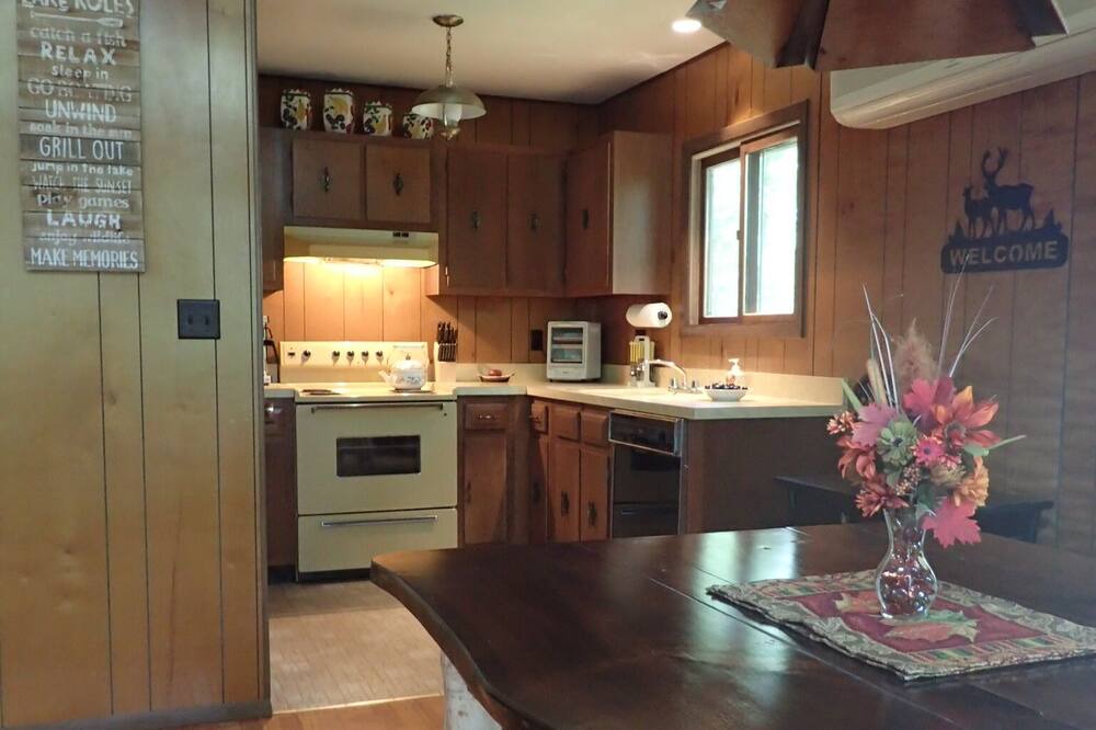 Photo of Kitchen in Lackawaxen