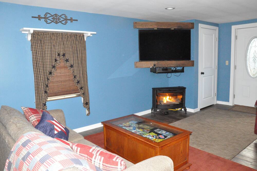 Photo of Livingroom in Cresco