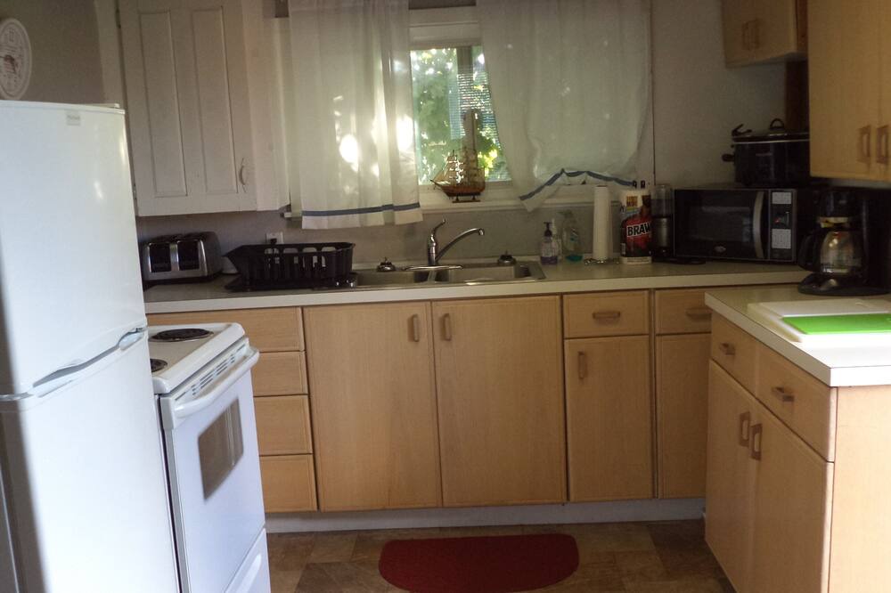 Photo of Kitchen in Conneaut