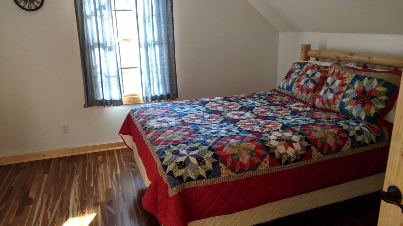Photo of Bedroom in Berea