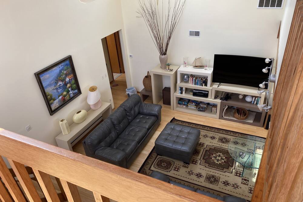 Photo of Bedroom in Loveladies