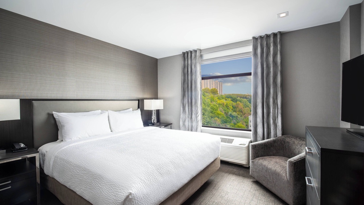 Photo of Bedroom in Weehawken