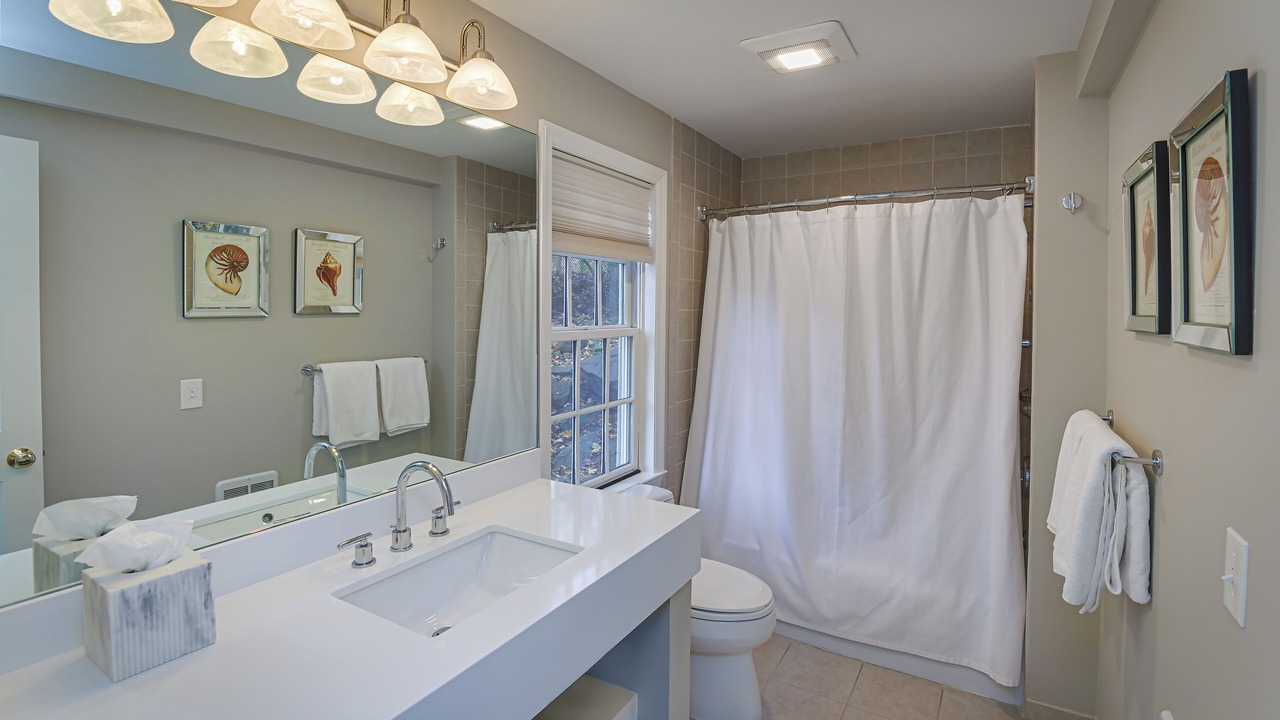 Photo of Bathroom in Ridgefield