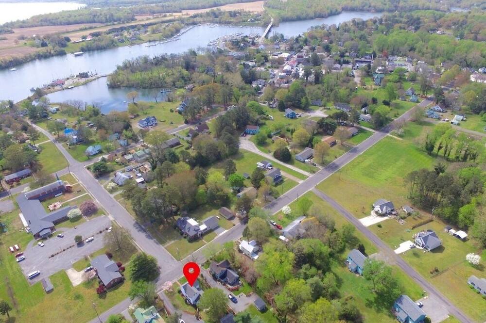 Photo of Outdoor in Urbanna