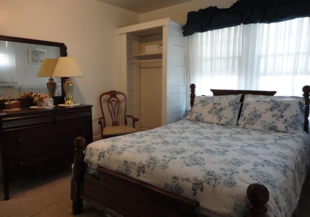 Photo of Bedroom in North End