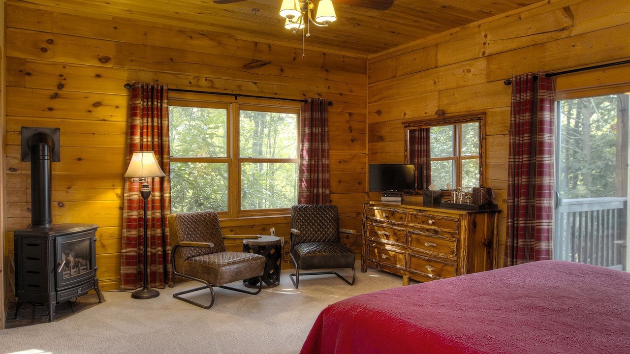 Photo of Bedroom in Boone
