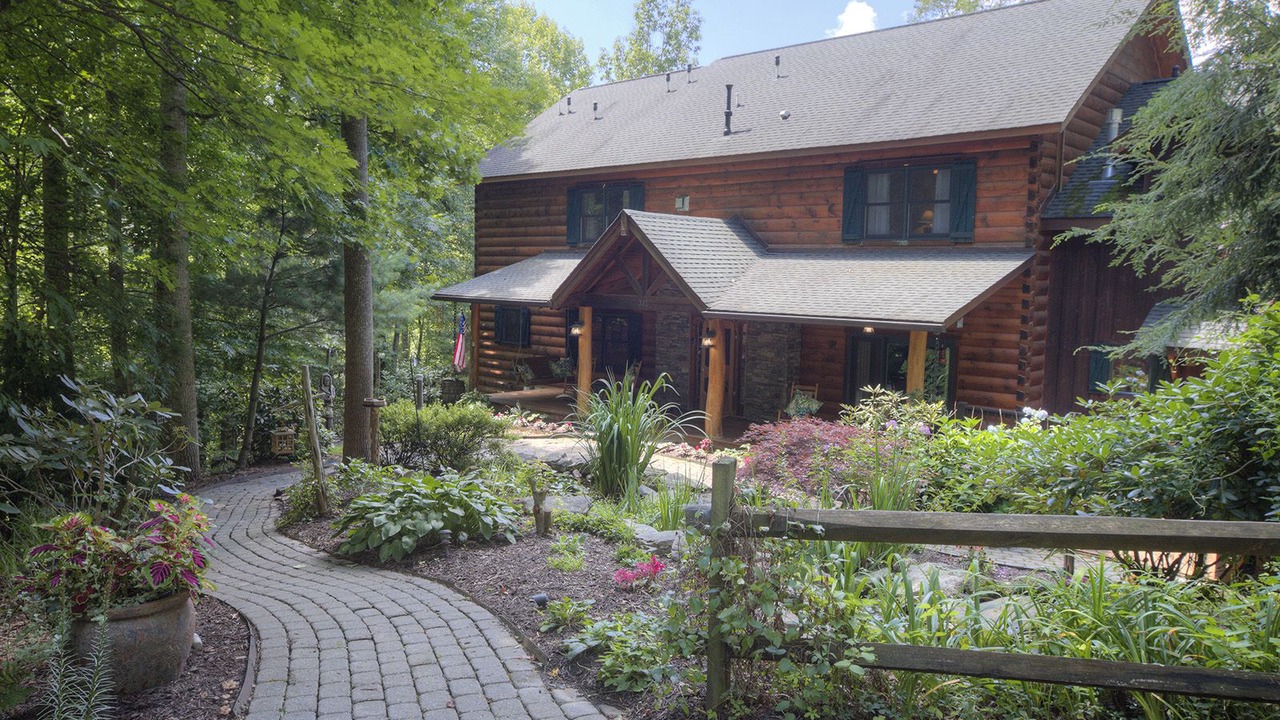 Photo of Outdoor in Boone