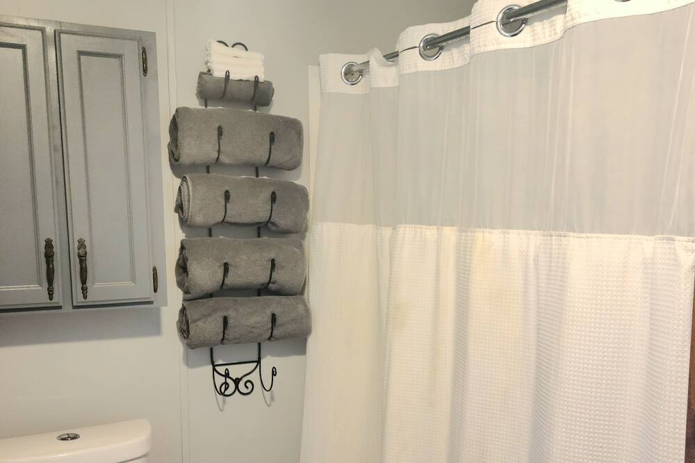 Photo of Bathroom in Fortescue