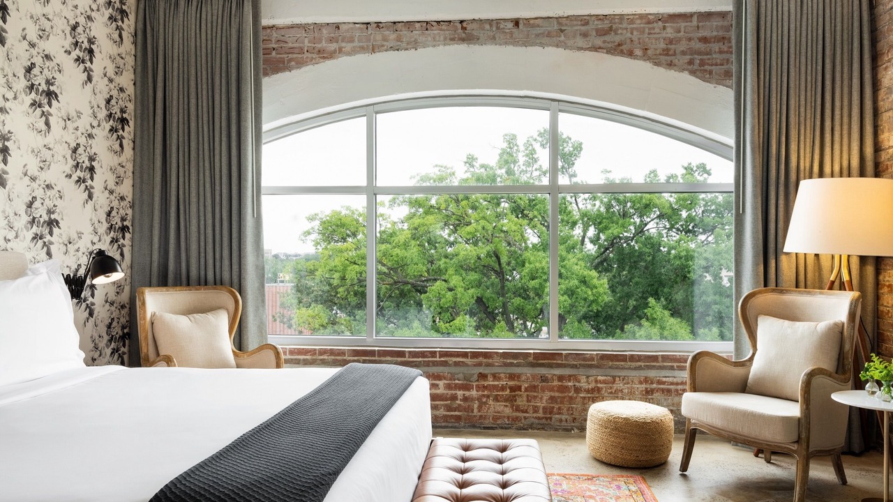 Photo of Bedroom in South Main Historic District