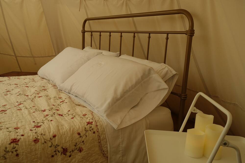 Photo of Bedroom in Kennerdell
