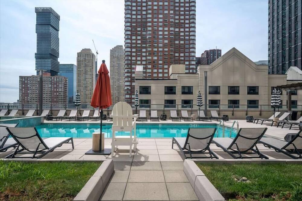 Photo of Outdoor in Hudson Exchange