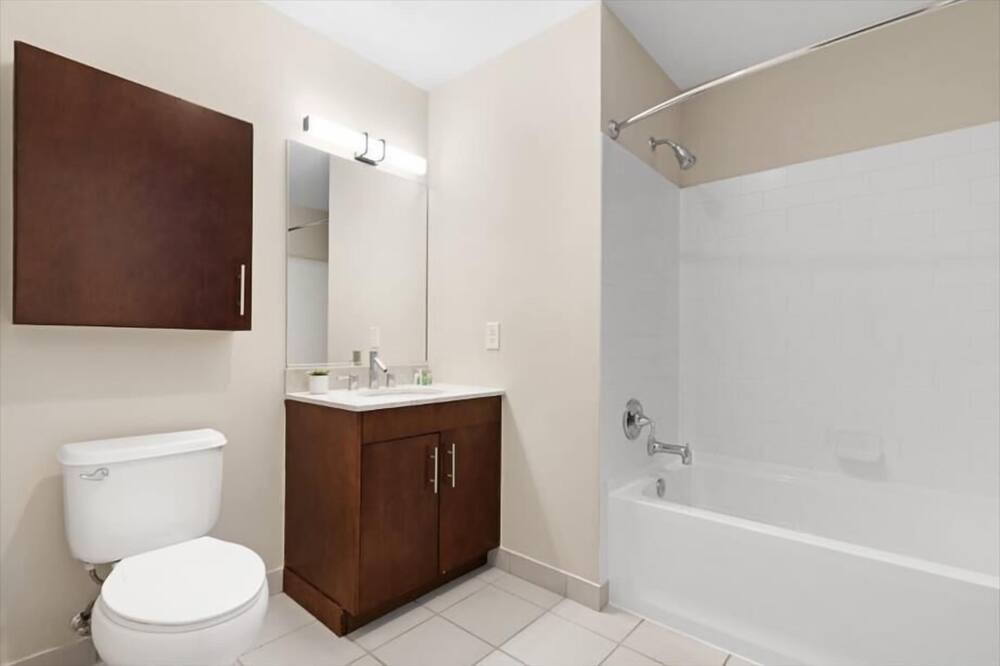 Photo of Bathroom in Hudson Exchange