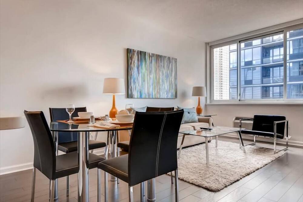 Photo of Bedroom in Hudson Exchange