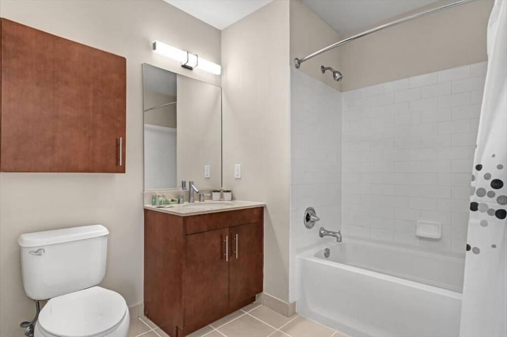Photo of Bathroom in Hudson Exchange