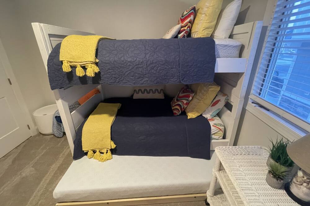 Photo of Bedroom in Sea Isle City
