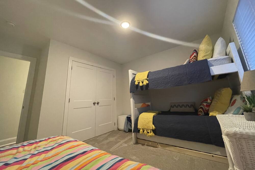 Photo of Bedroom in Sea Isle City