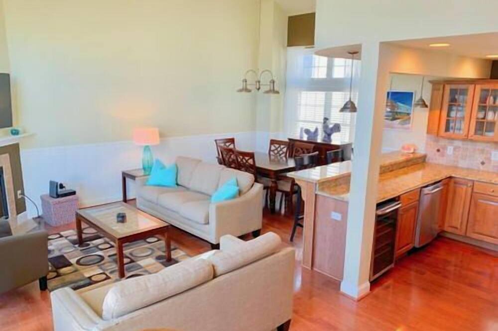 Photo of Livingroom in Sea Isle City