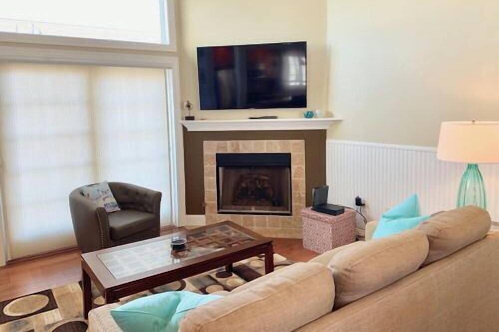 Photo of Livingroom in Sea Isle City