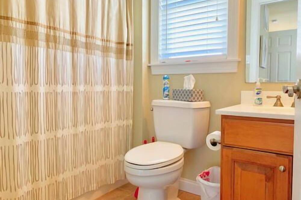 Photo of Bathroom in Sea Isle City