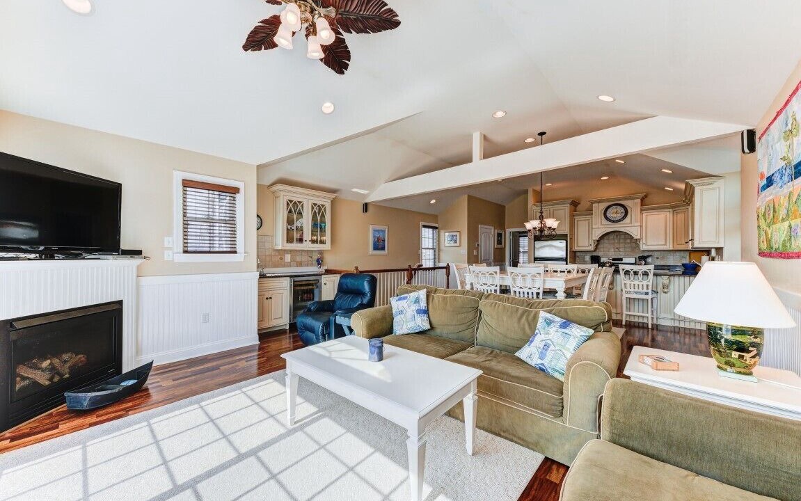 Photo of Livingroom in Townsend's Inlet
