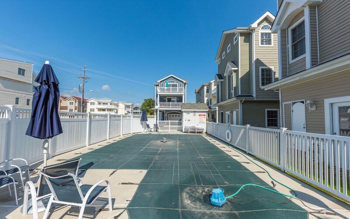 Photo of Others in Townsend's Inlet