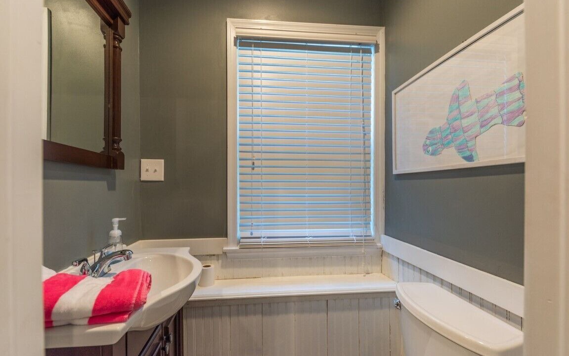 Photo of Bathroom in Townsend's Inlet