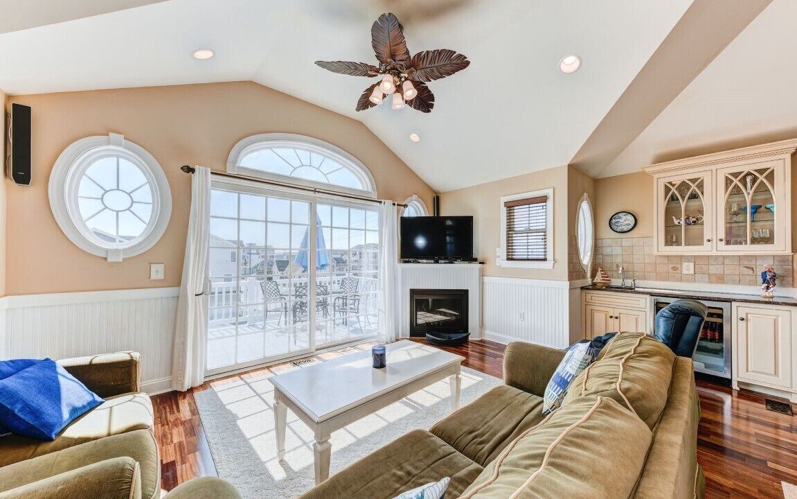 Photo of Livingroom in Townsend's Inlet