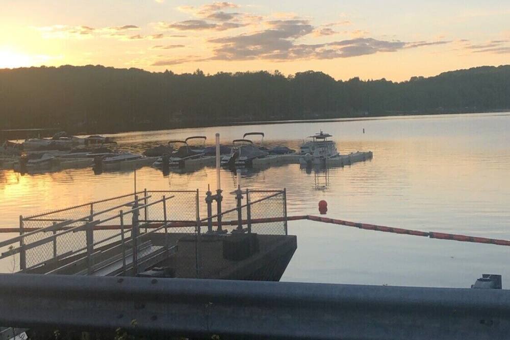 Photo of Others in Lake Ariel