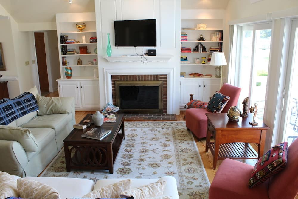 Photo of Livingroom in North