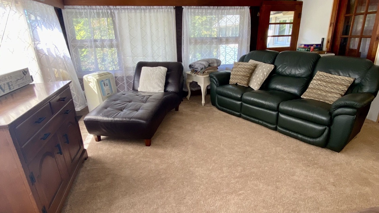 Photo of Livingroom in Lake Mohawk
