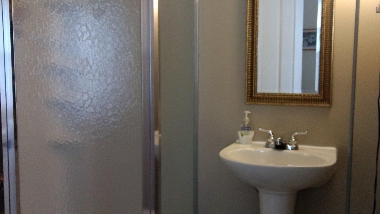 Photo of Bathroom in Canal Winchester