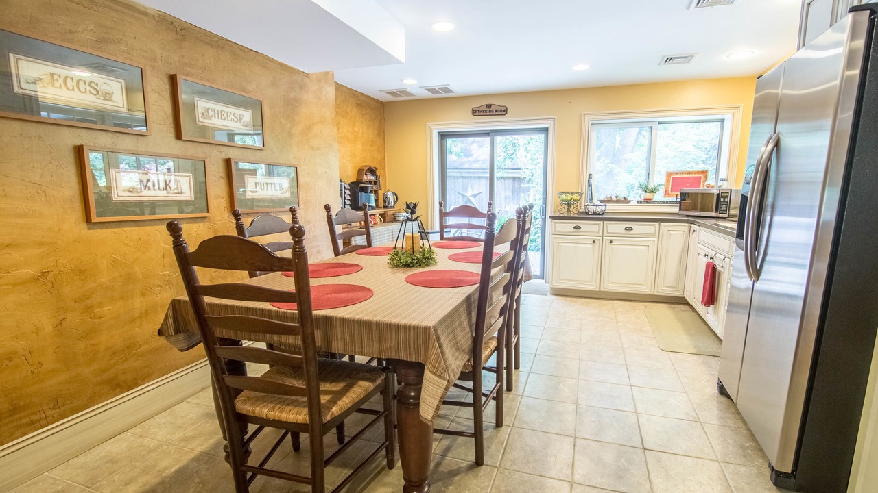 Photo of Kitchen in Strasburg