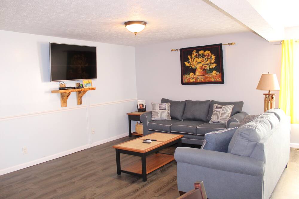 Photo of Livingroom in Wilmot