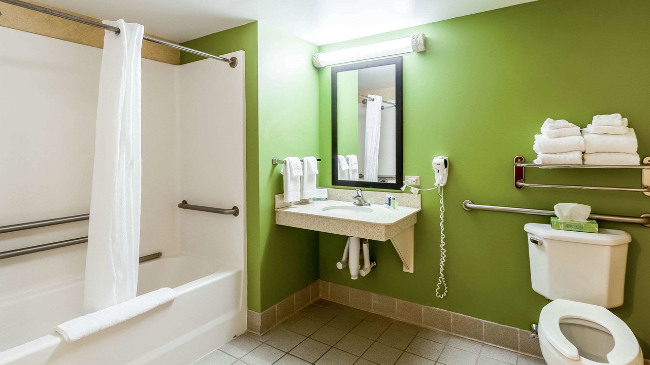 Photo of Bedroom in Dover