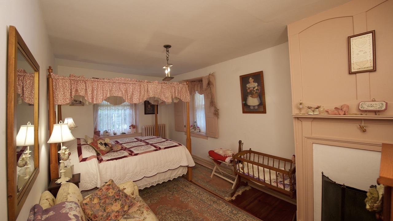 Photo of Bedroom in Gordonville
