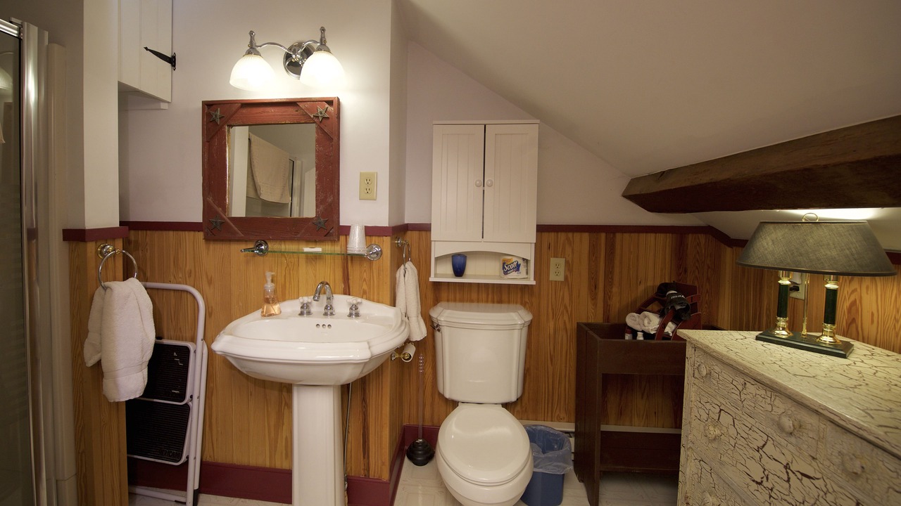 Photo of Bathroom in Gordonville