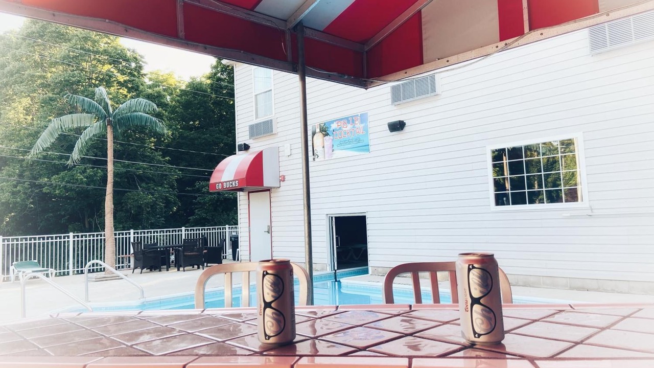 Photo of Patio Balcony in Put-in-Bay