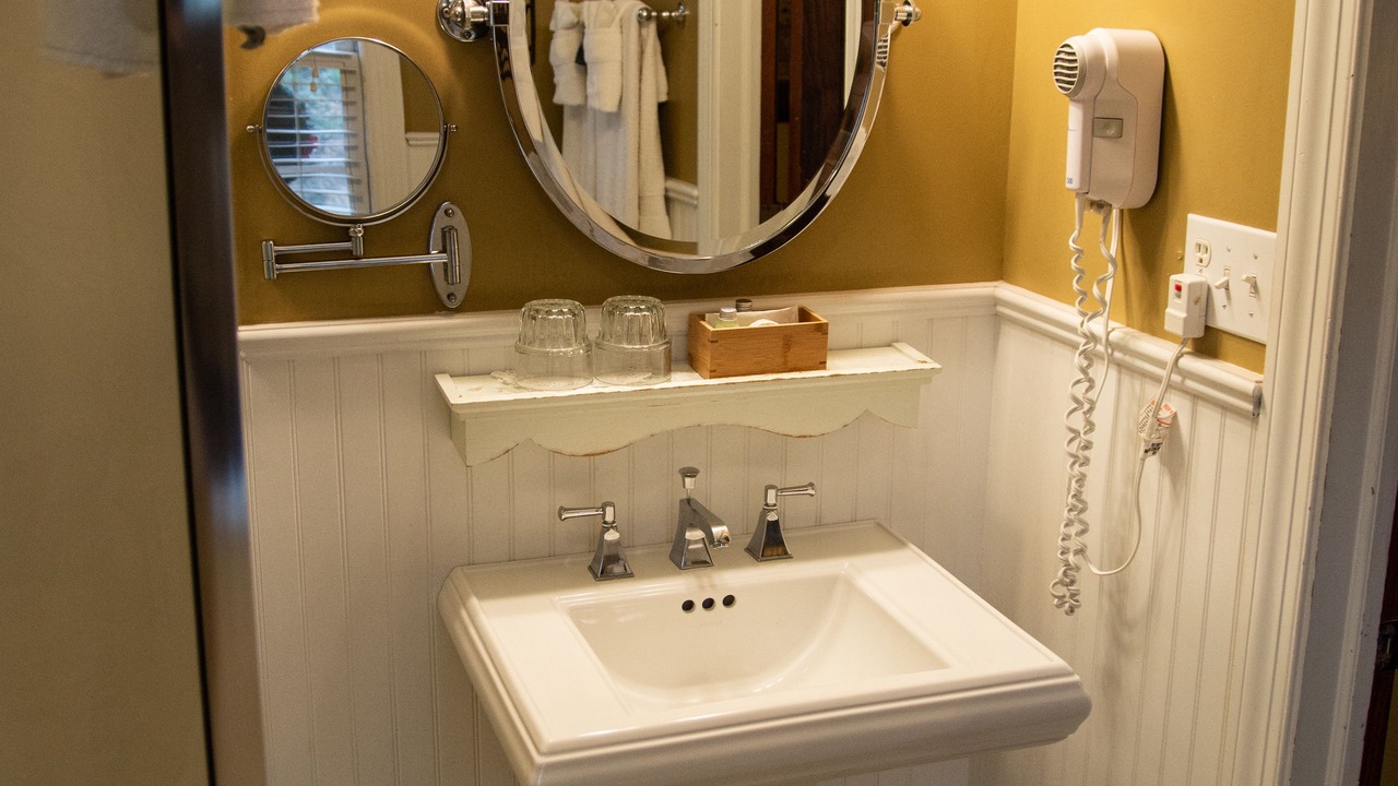 Photo of Bathroom in Williamsburg