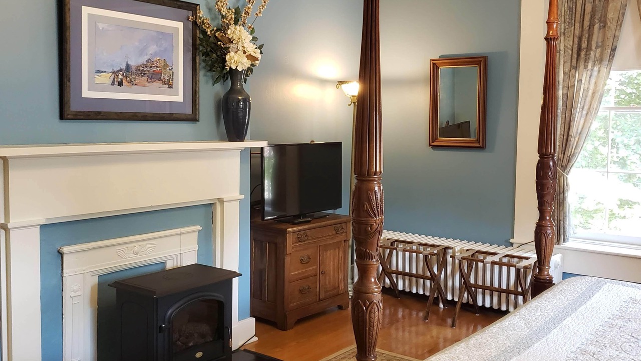 Photo of Bedroom in Charles Town