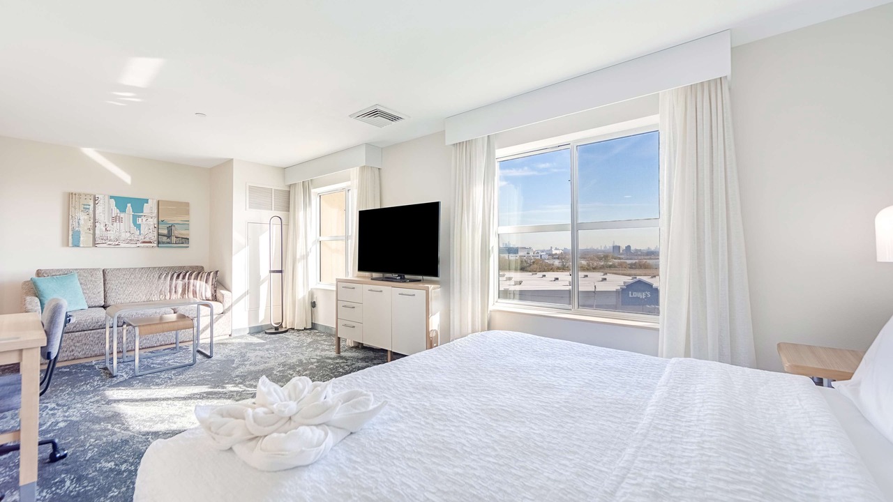 Photo of Bedroom in East Rutherford