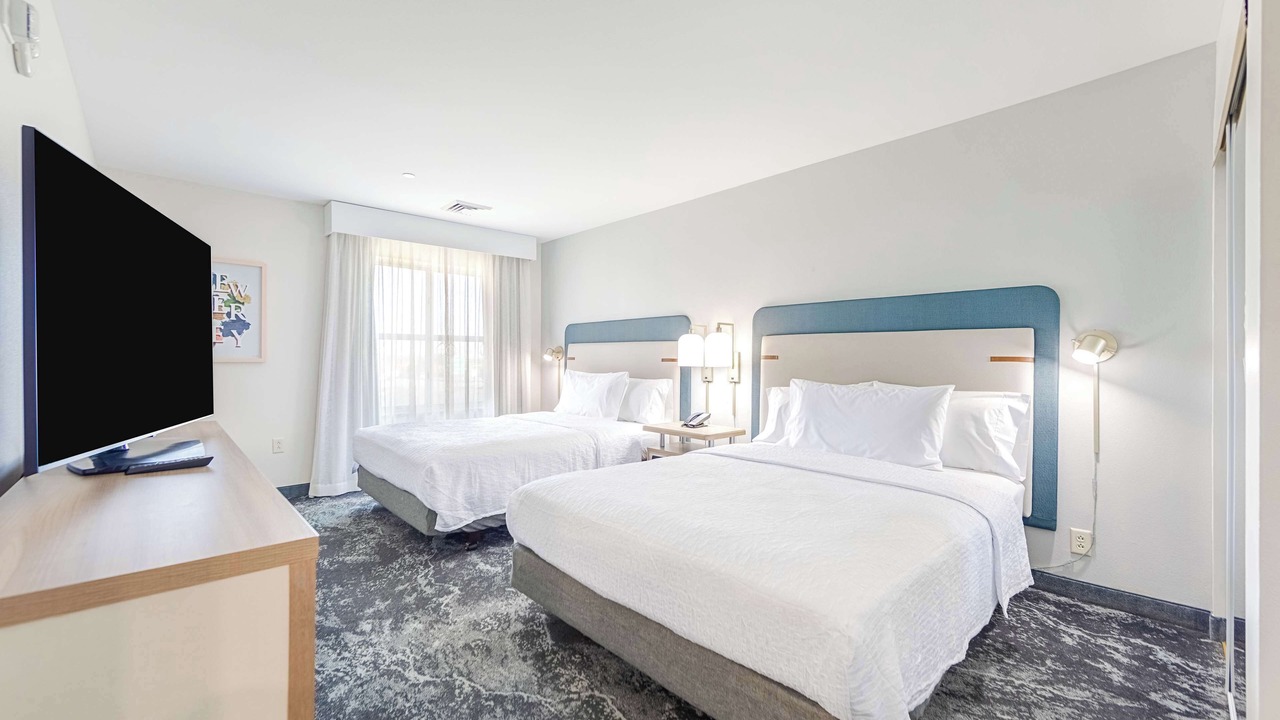 Photo of Bedroom in East Rutherford