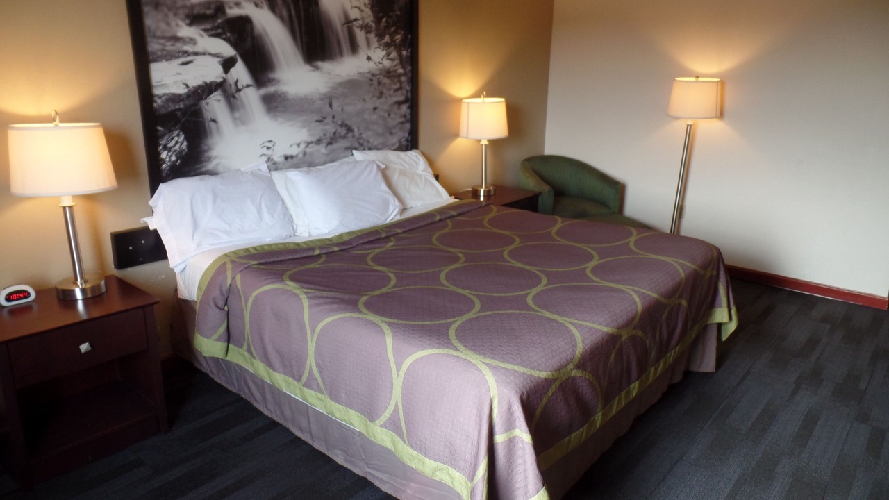 Photo of Bedroom in Homewood
