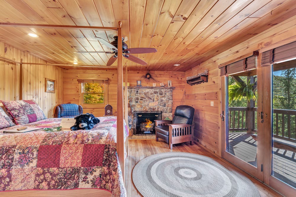Photo of Others in Cabins