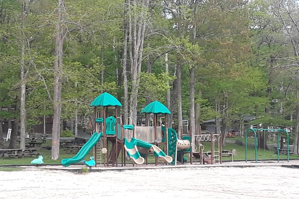 Photo of Outdoor in Locust Lake Village