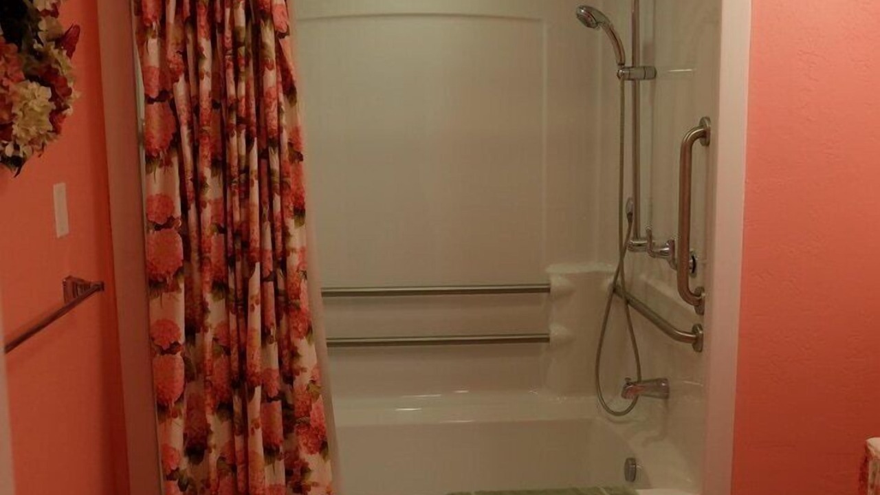 Photo of Bathroom in Leisenring