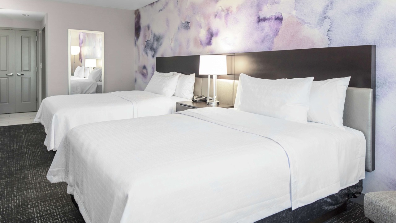 Photo of Bedroom in Lake Arbor