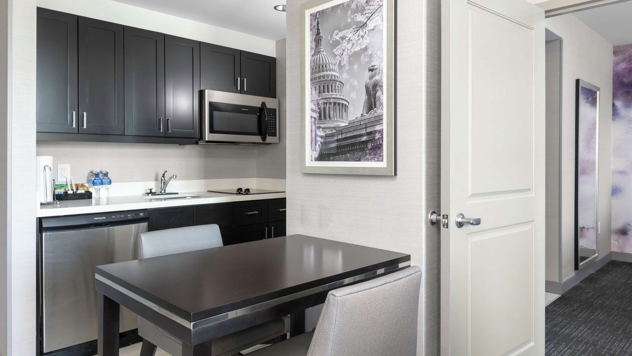 Photo of Kitchen in Lake Arbor