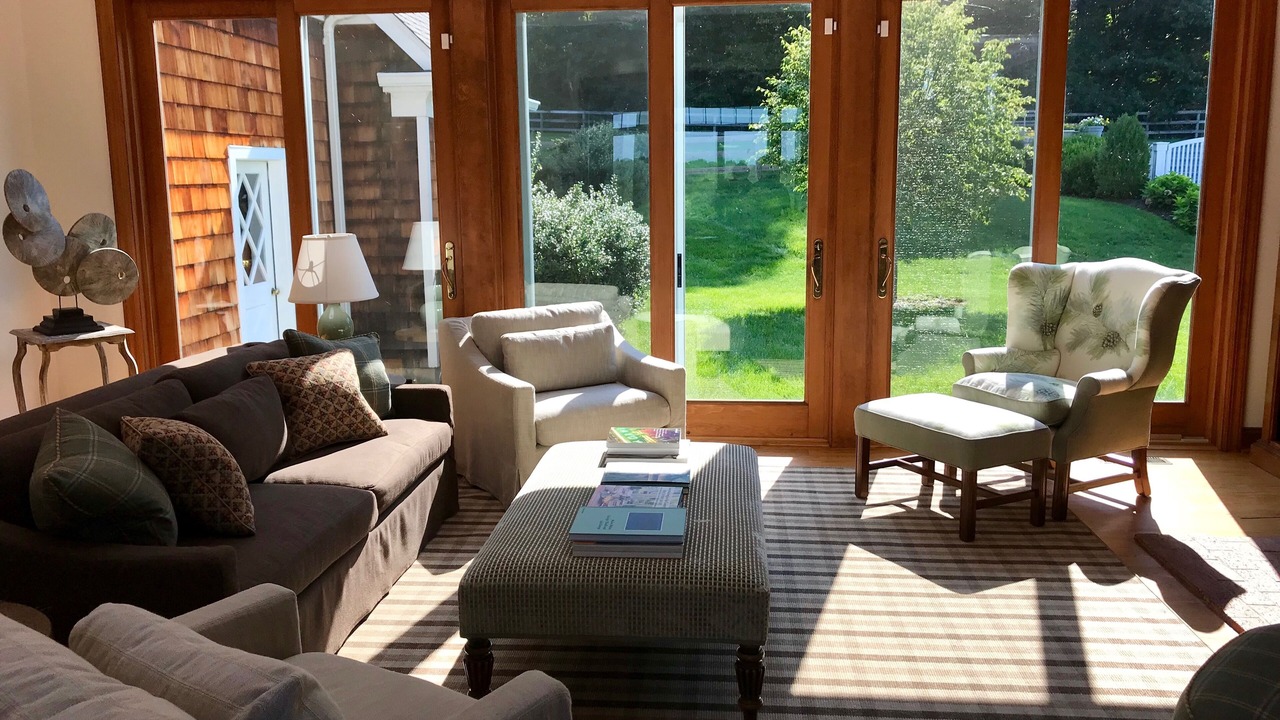 Photo of Livingroom in Town of Washington