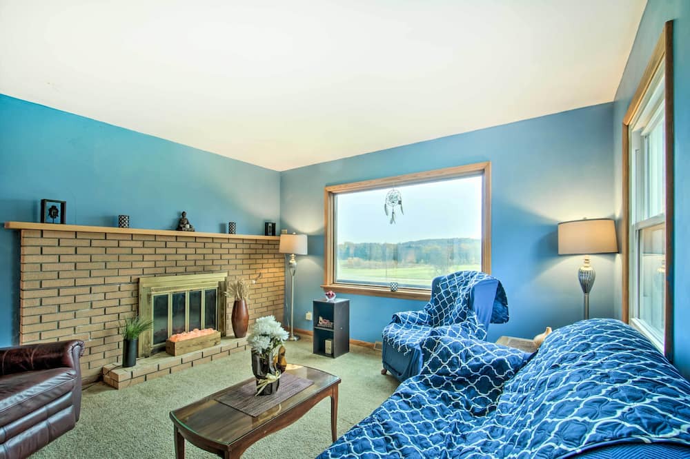 Photo of Livingroom in Union Township